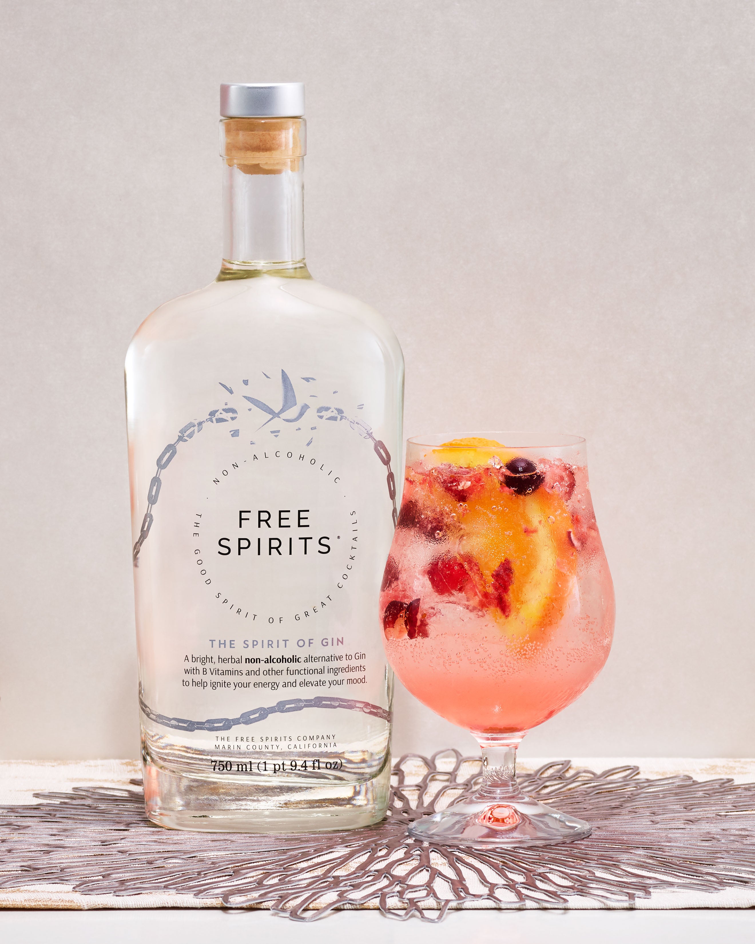 Cranberry Smashed G&T  - The Spirit of Gin