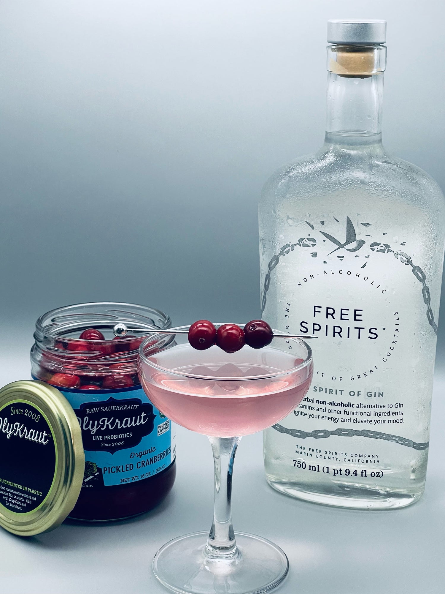 Pickled Cranberry Gibson - The Spirit of Gin